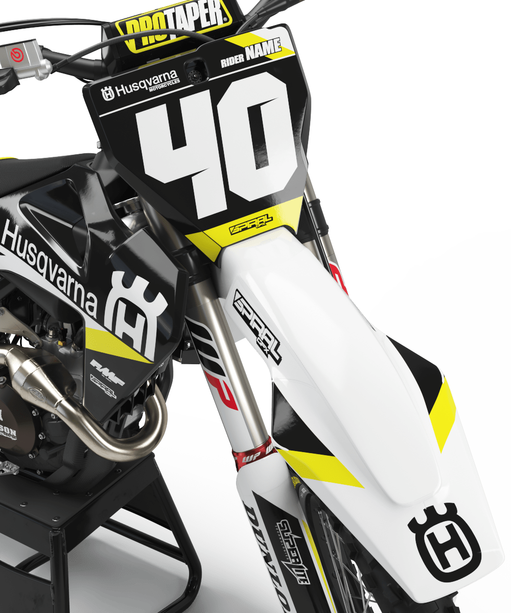 Husqvarna // Punch 1.0